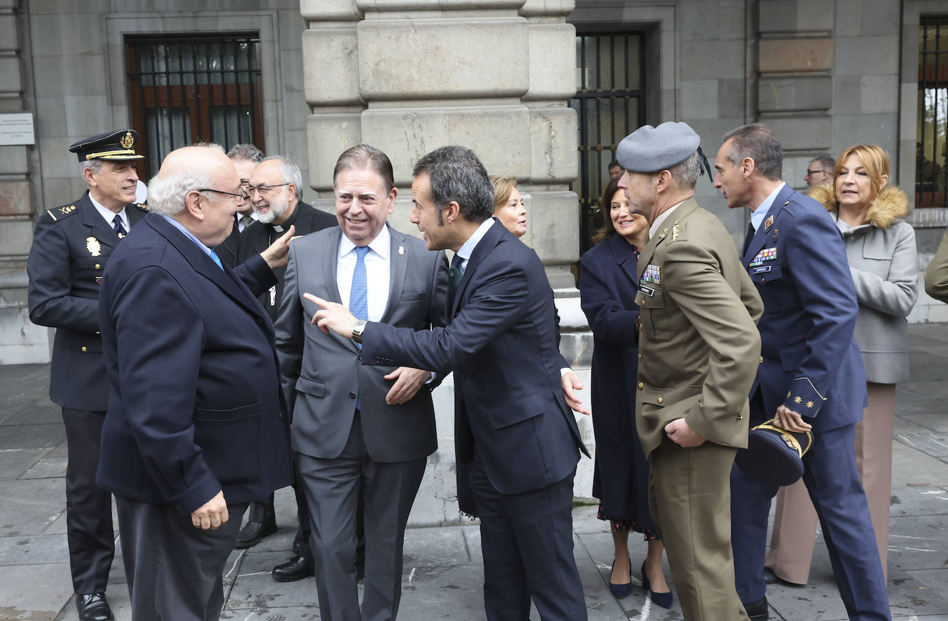 El Día de la Defensa en Asturias, en imágenes