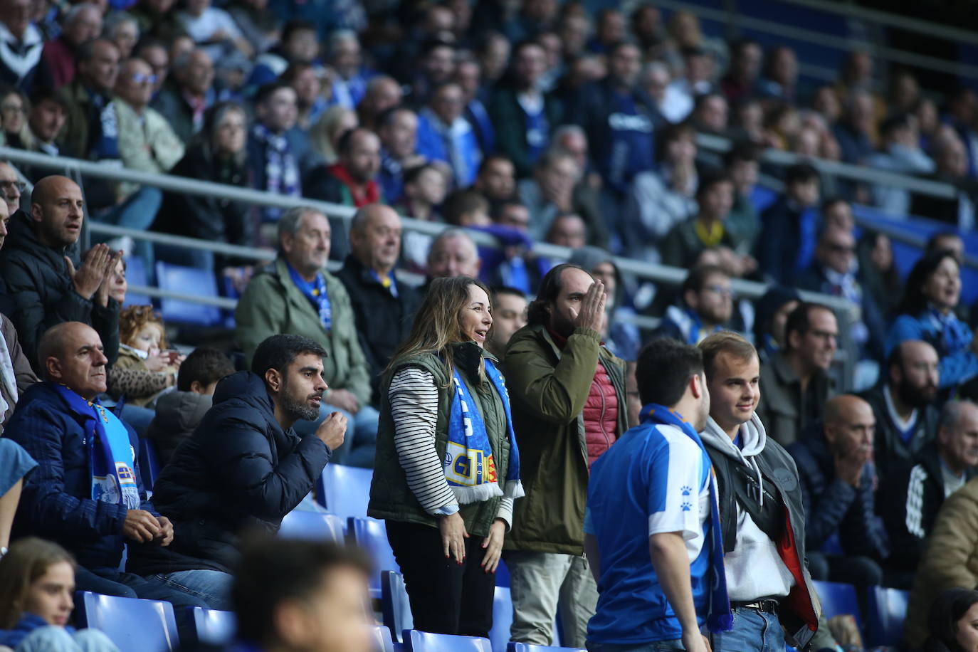 ¿Estuviste viendo el Oviedo - Eibar? ¡Búscate en las fotos del Tartiere!