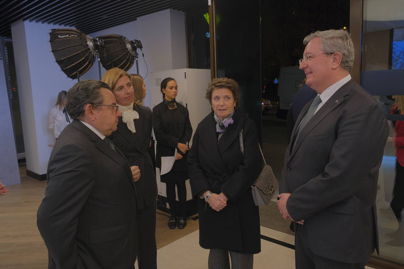 La inauguración de la primera oficina de Caja Rural en Madrid, en imágenes