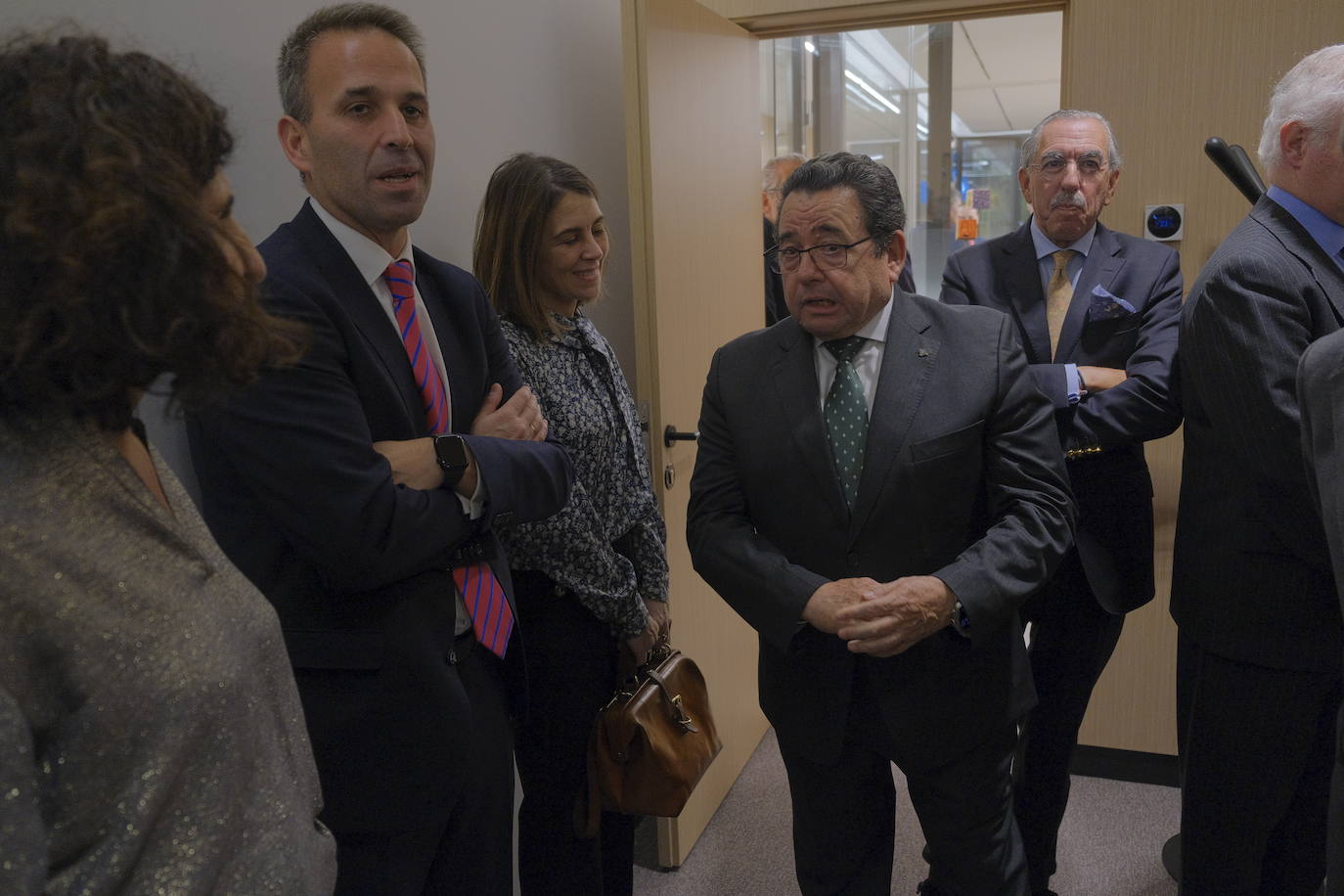 La inauguración de la primera oficina de Caja Rural en Madrid, en imágenes