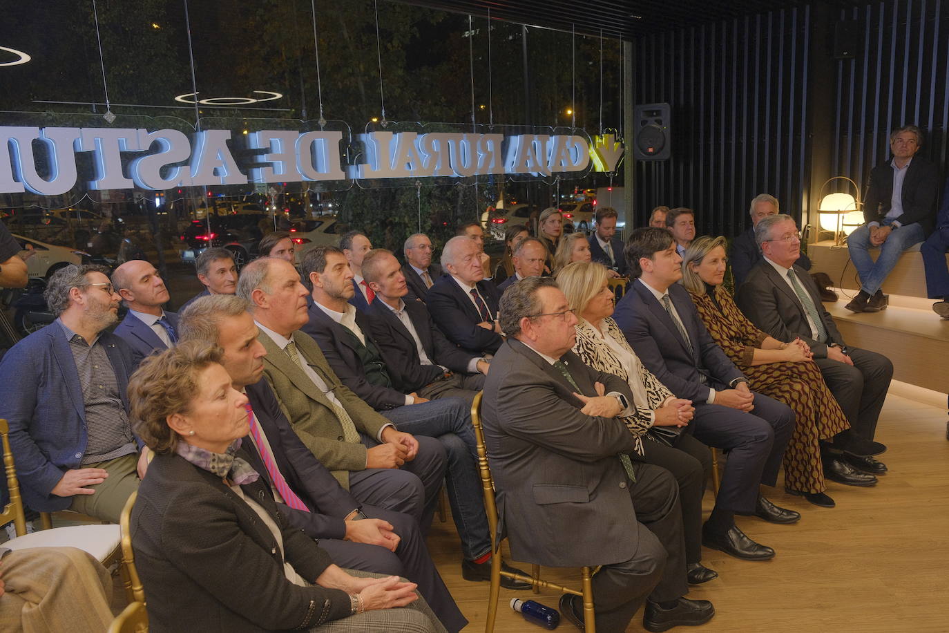 La inauguración de la primera oficina de Caja Rural en Madrid, en imágenes