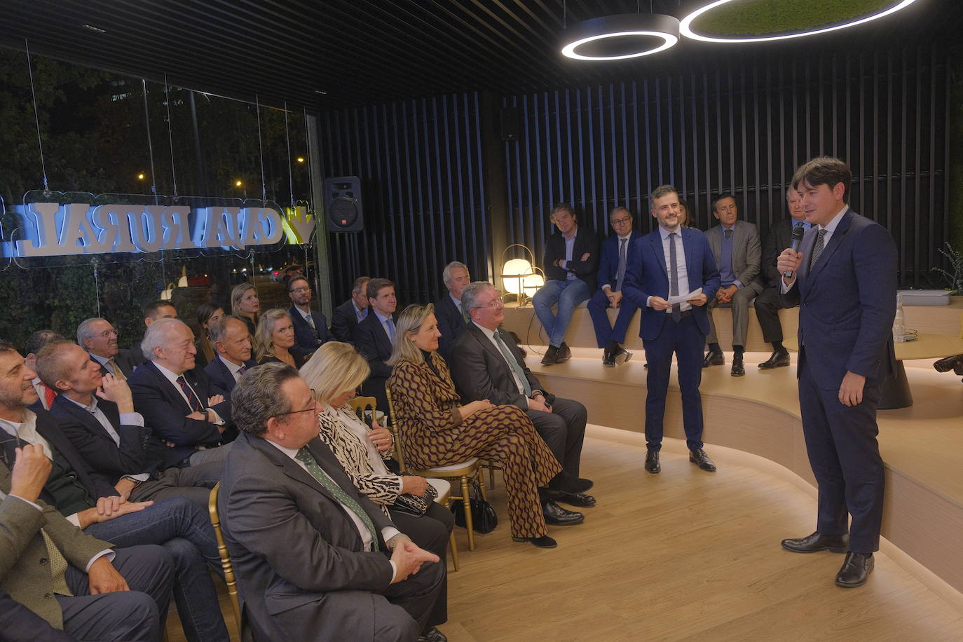 La inauguración de la primera oficina de Caja Rural en Madrid, en imágenes