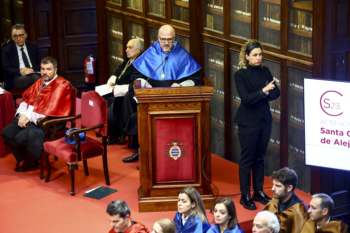 La Universidad entrega sus premios a «a los más sobresalientes»