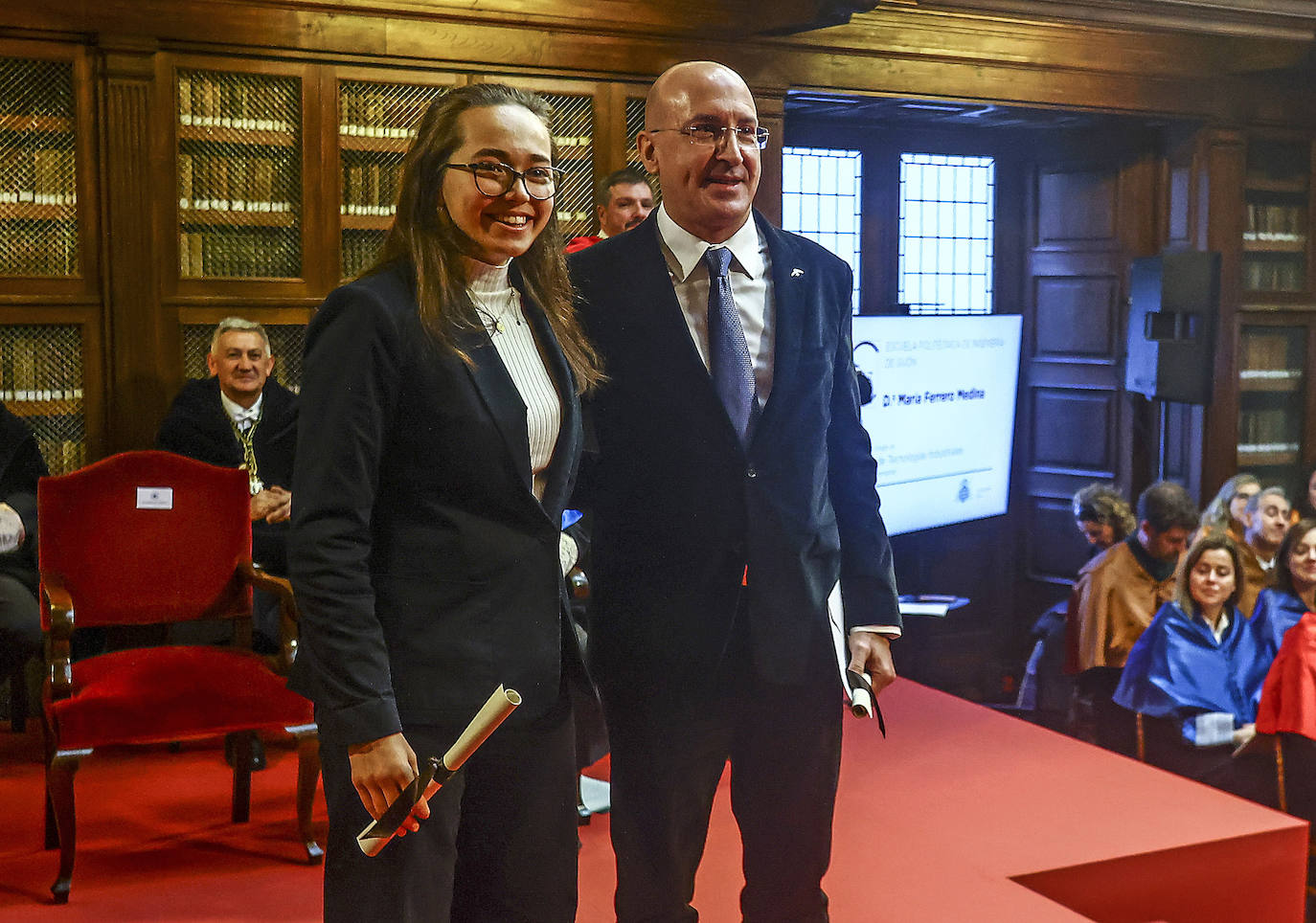 La Universidad entrega sus premios a «a los más sobresalientes»