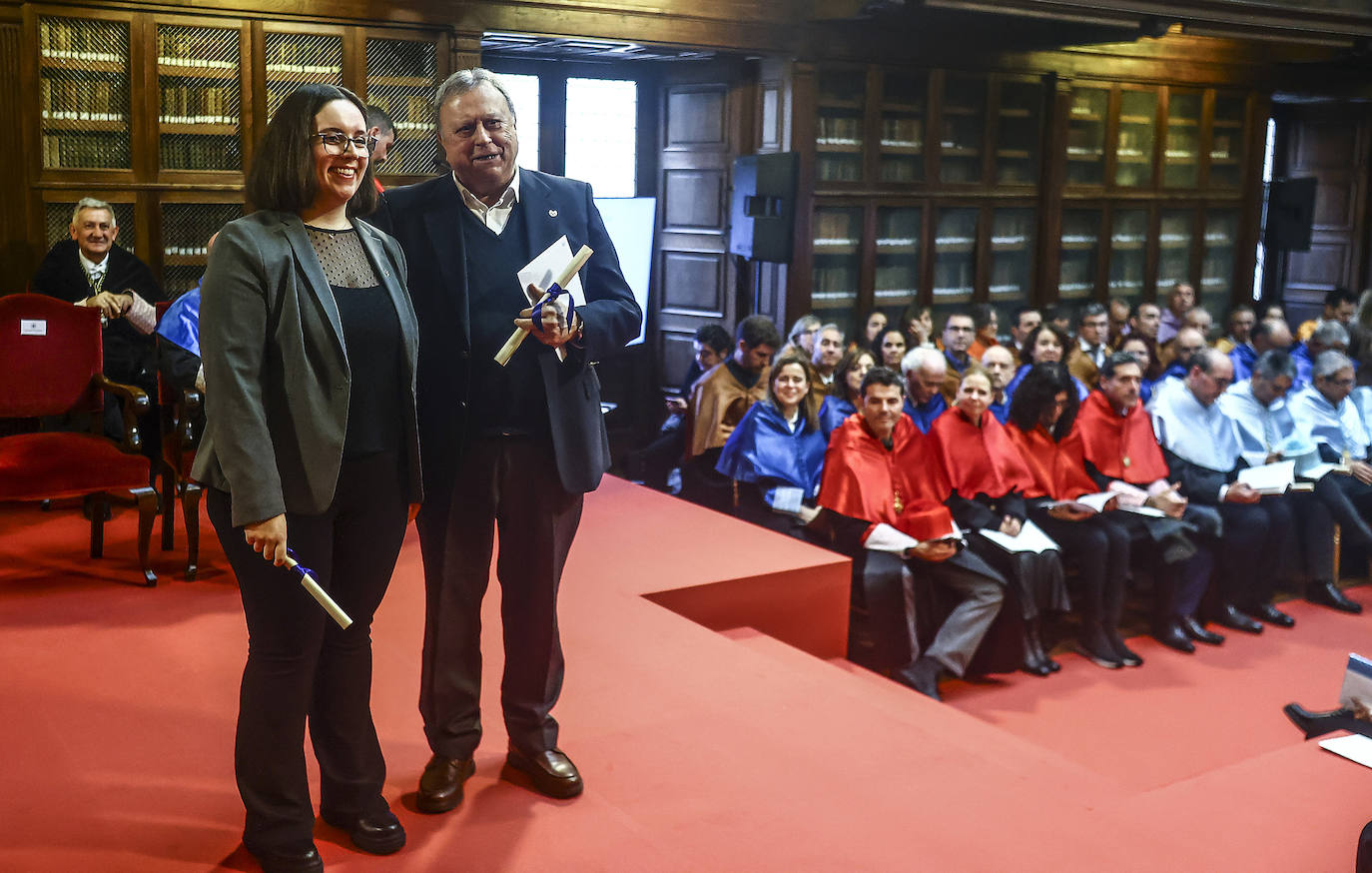 La Universidad entrega sus premios a «a los más sobresalientes»