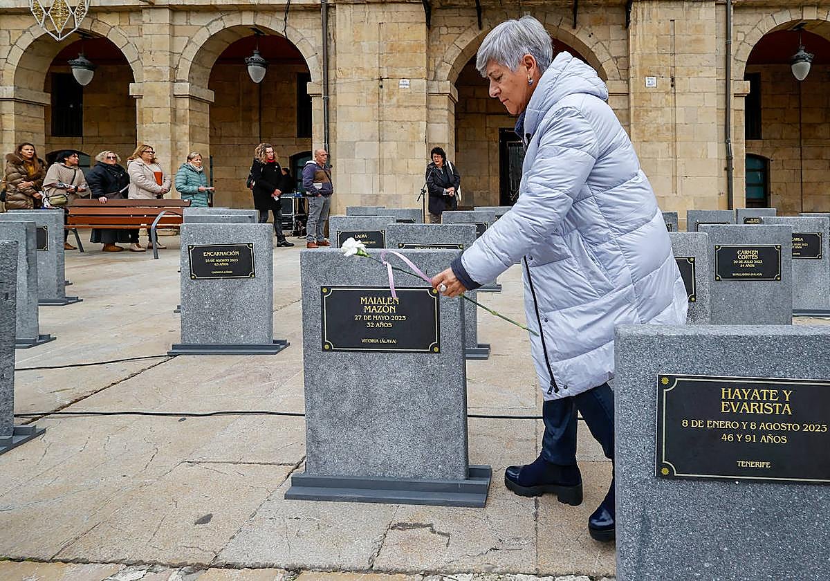 La marea violeta recorre Asturias