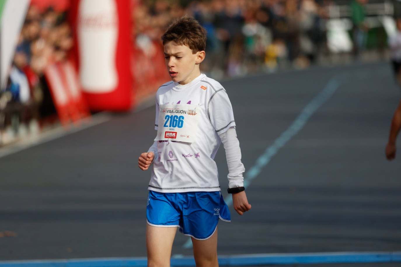 Más de 500 niños llenan el Cross Villa de Gijón