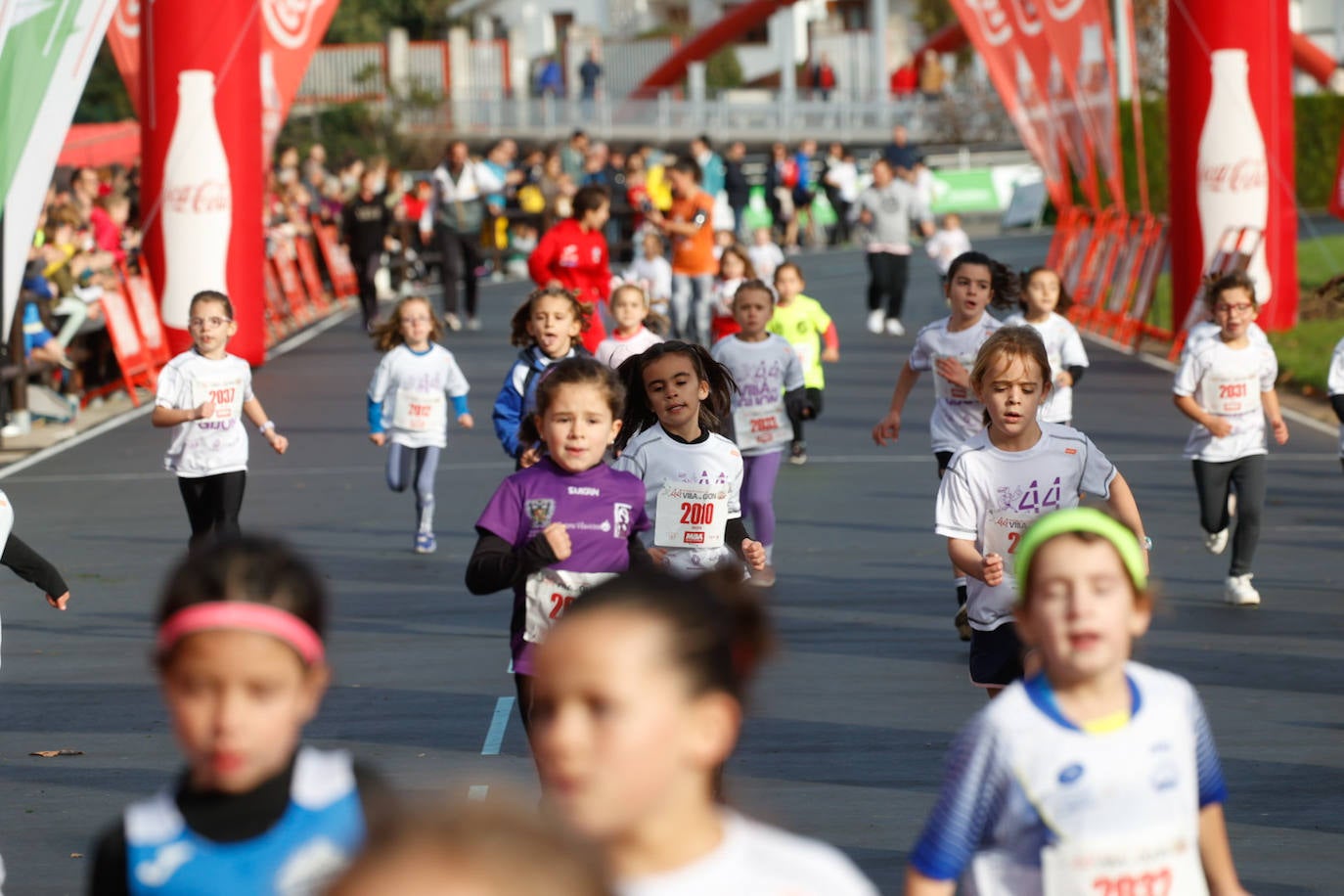 Más de 500 niños llenan el Cross Villa de Gijón