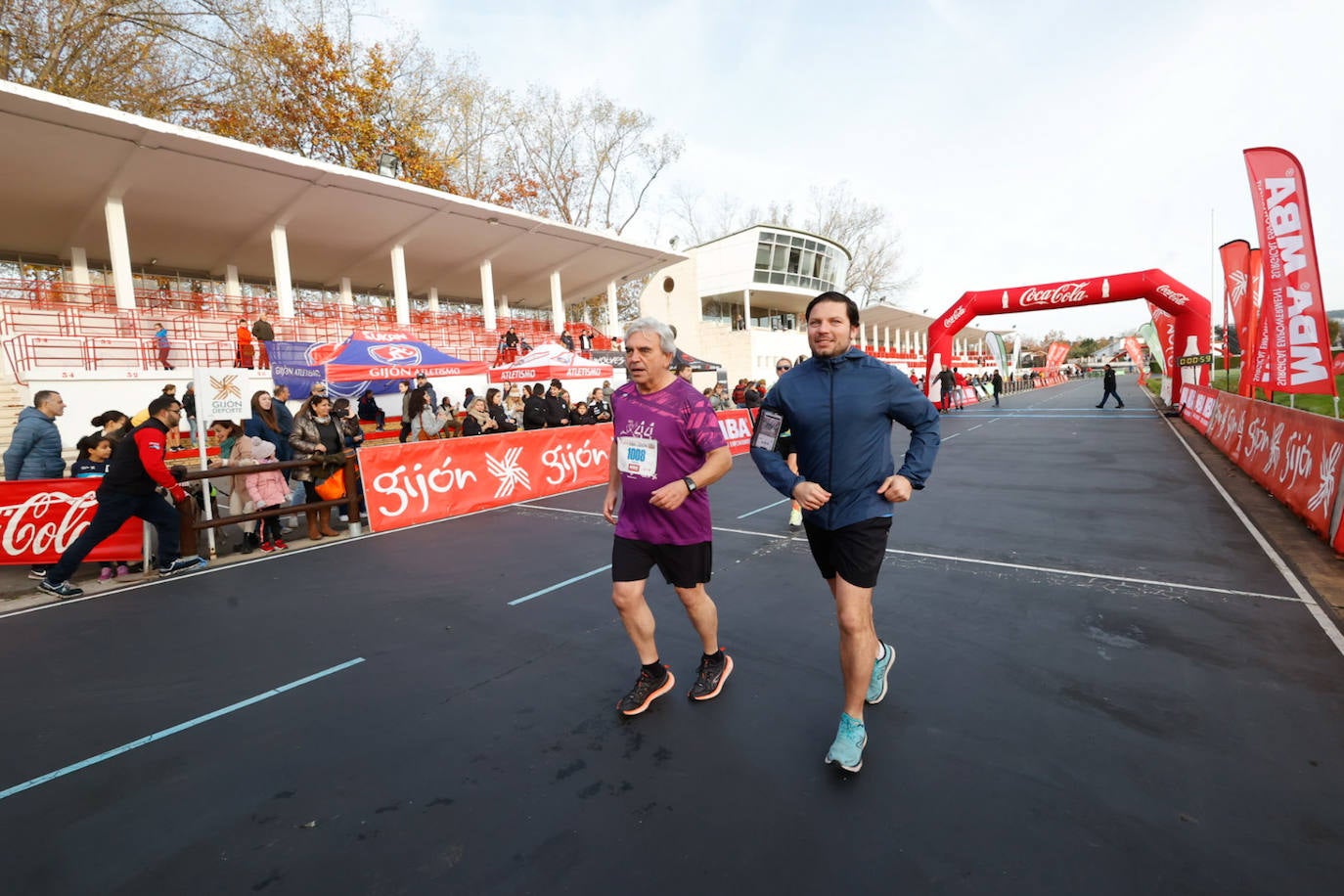 Más de 1.000 corredores se dan cita en el Cross Villa de Gijón