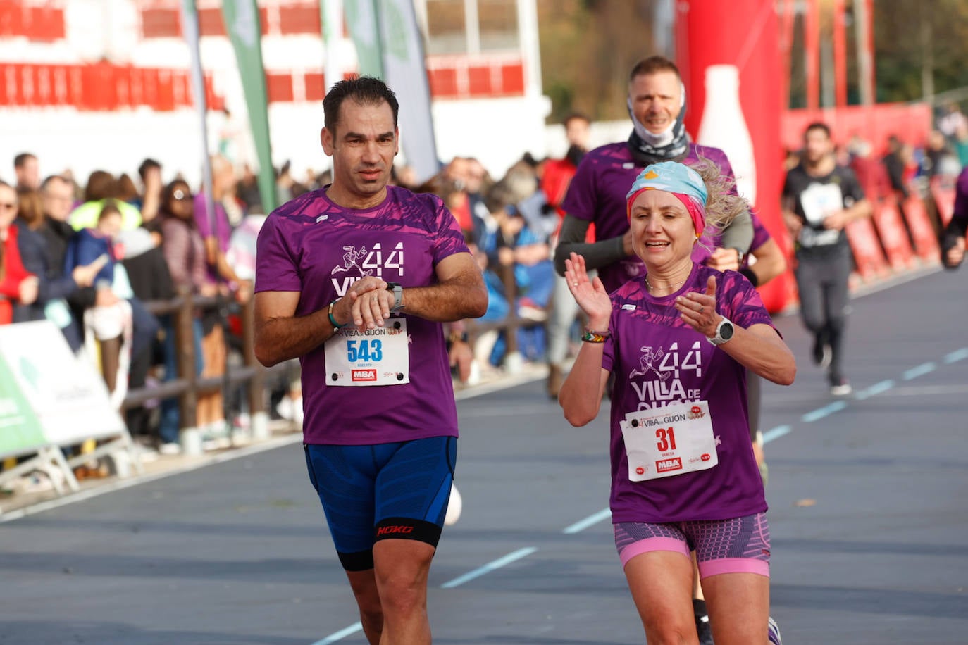 Más de 1.000 corredores se dan cita en el Cross Villa de Gijón