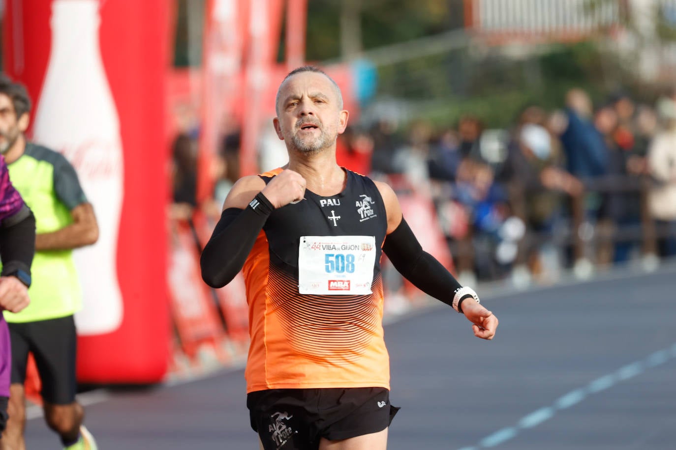 Más de 1.000 corredores se dan cita en el Cross Villa de Gijón