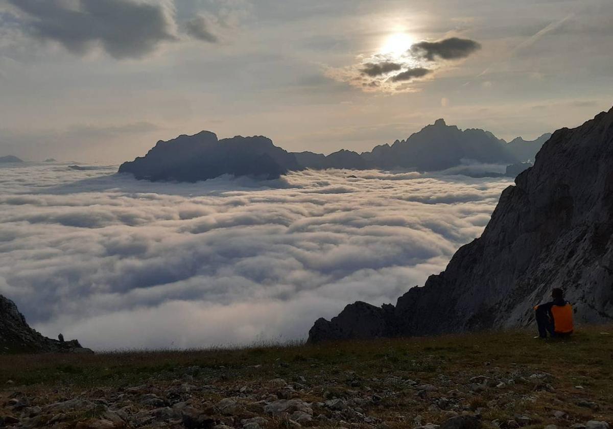 Picos de Europa, Las Ubiñas, Los Andes, Peñamayor... del 11 al 17 de diciembre las aventuras montunas por estos lares tienen epicentro en Nava