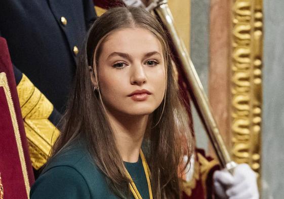 La Princesa Leonor, en su última aparición pública, en la sesión de apertura de las Cortes Generales de la XV Legislatura en el Congreso de los Diputados.