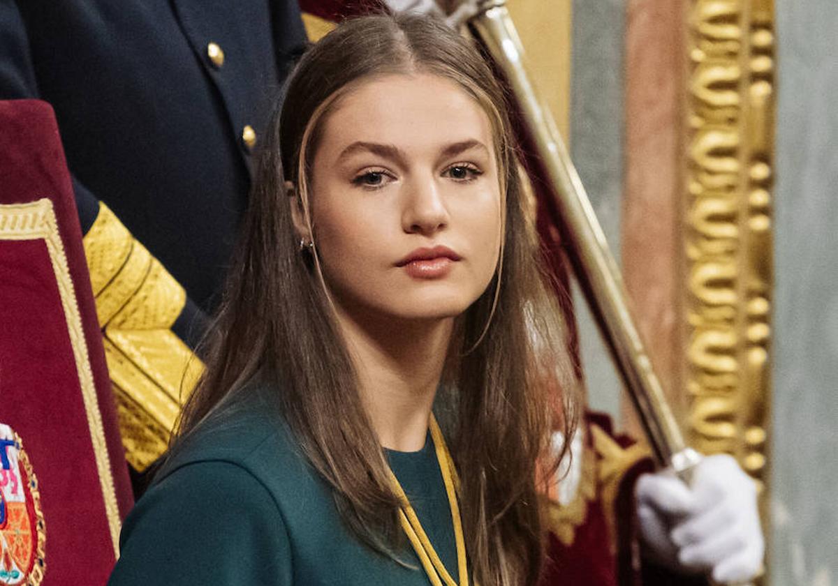 La Princesa Leonor, en su última aparición pública, en la sesión de apertura de las Cortes Generales de la XV Legislatura en el Congreso de los Diputados.