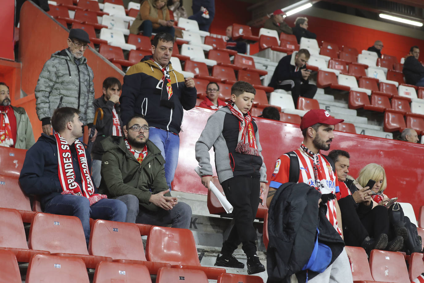 ¿Estuviste en el Sporting - Levante? ¡Búscate!