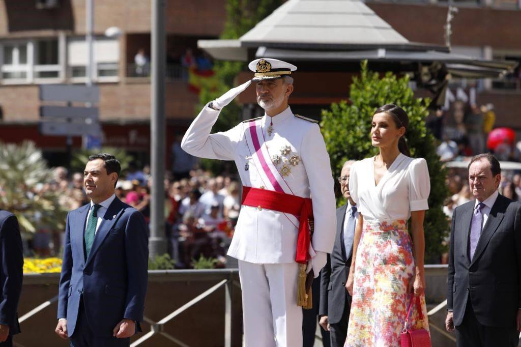 Los Reyes presiden el desfile de Día de las Fuerzas Armadas 2023.
