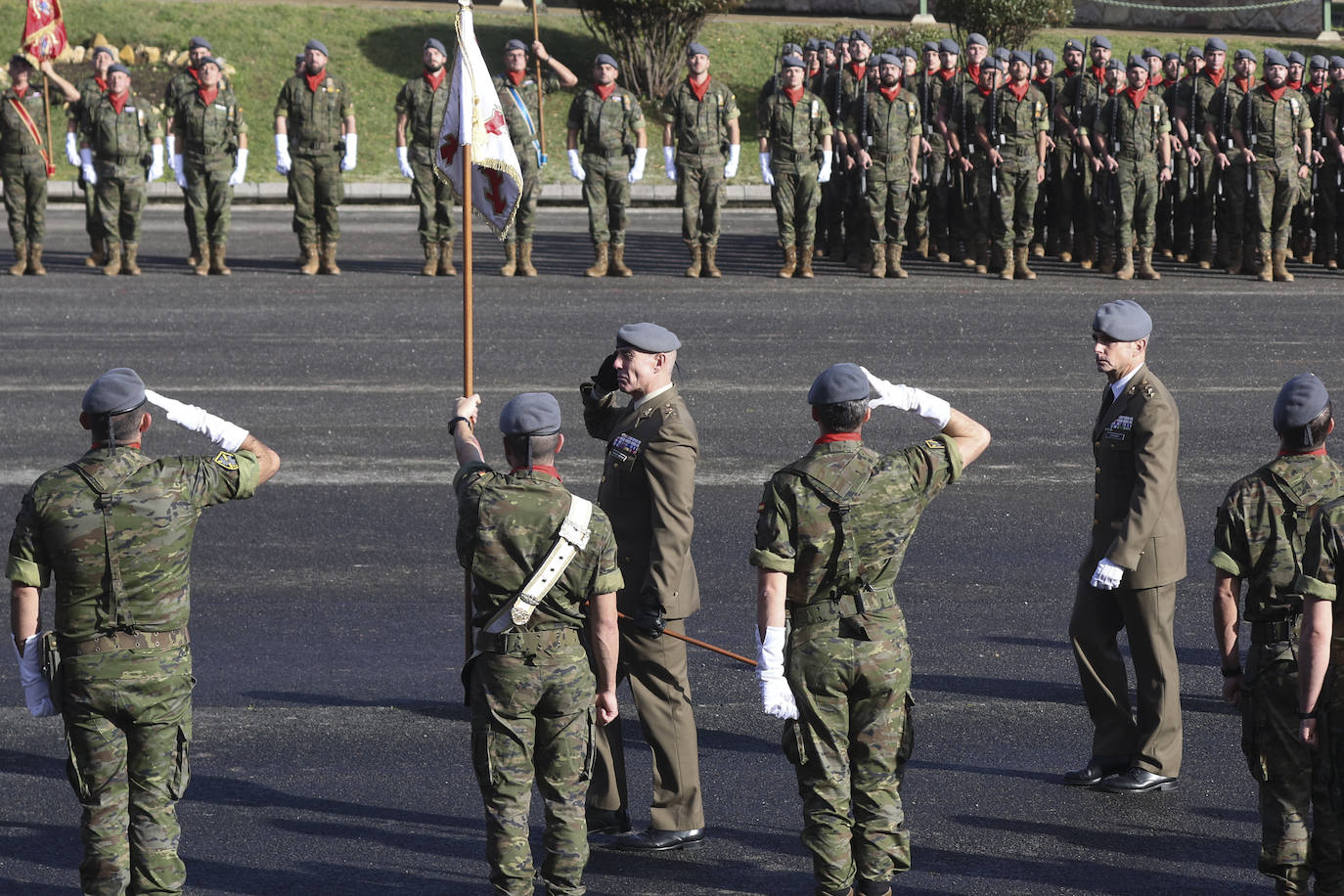 El coronel Jesús Martínez Victoria toma el mando del Regimiento de Infantería &#039;Príncipe 3&#039;