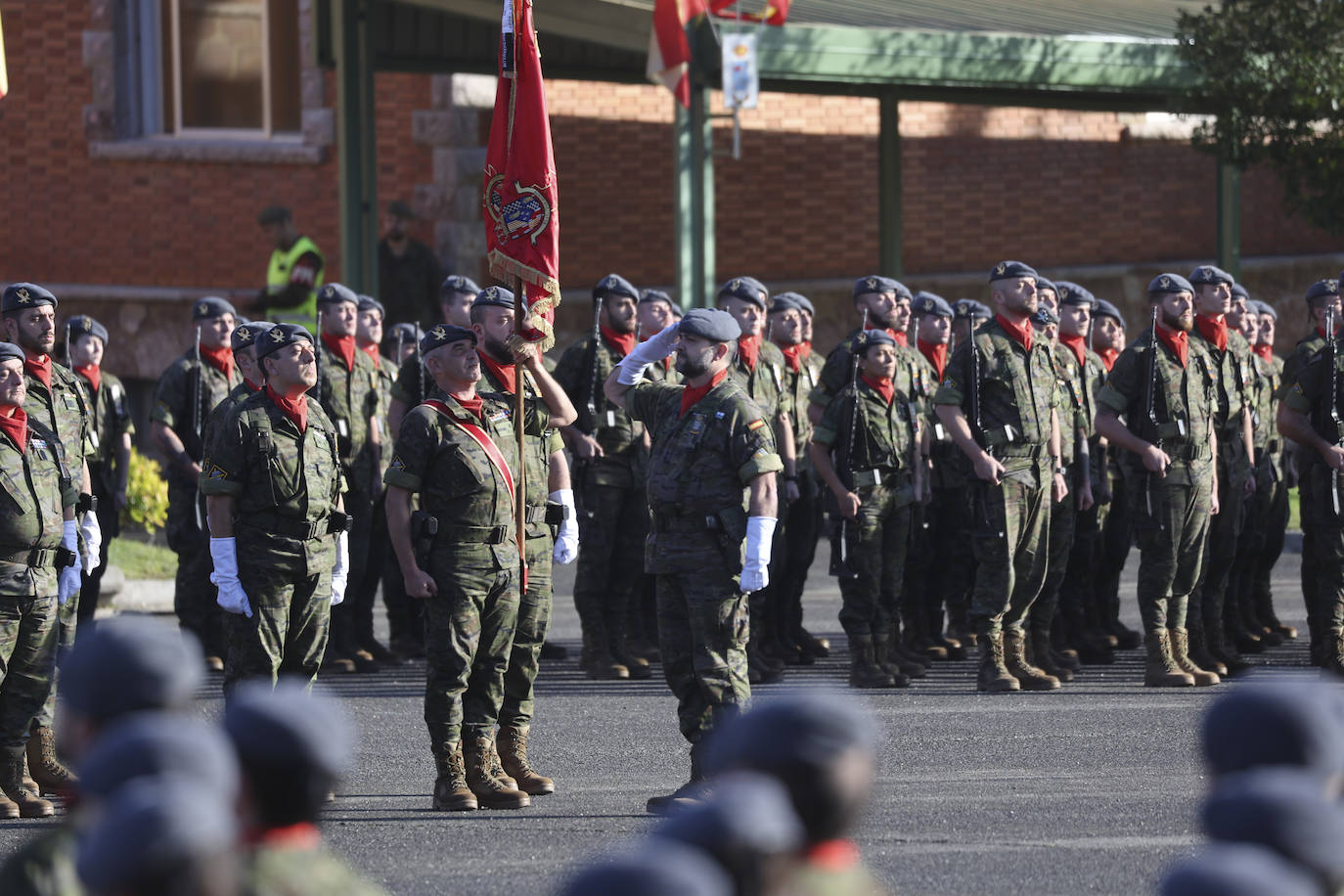 El coronel Jesús Martínez Victoria toma el mando del Regimiento de Infantería &#039;Príncipe 3&#039;