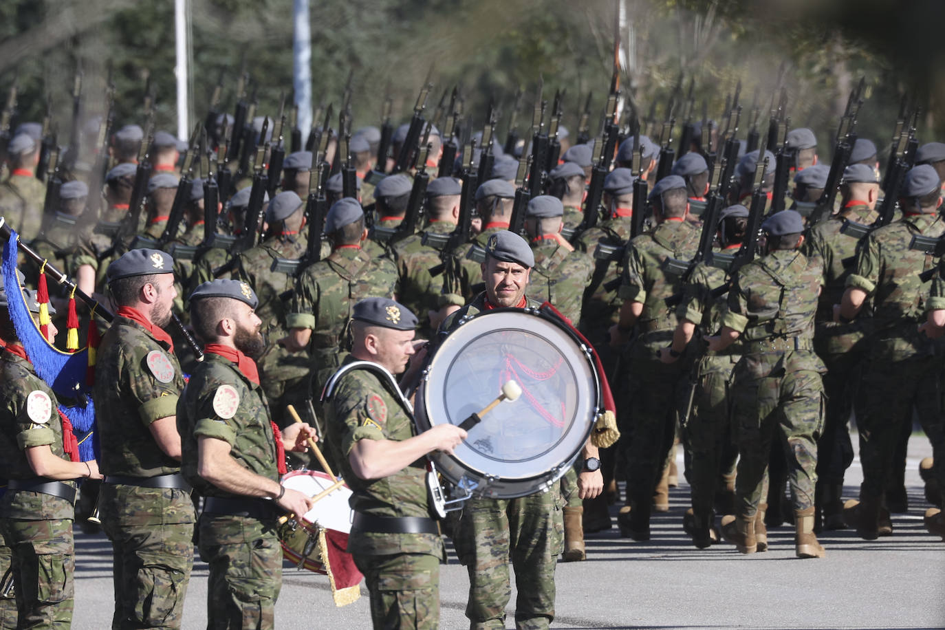 El coronel Jesús Martínez Victoria toma el mando del Regimiento de Infantería &#039;Príncipe 3&#039;