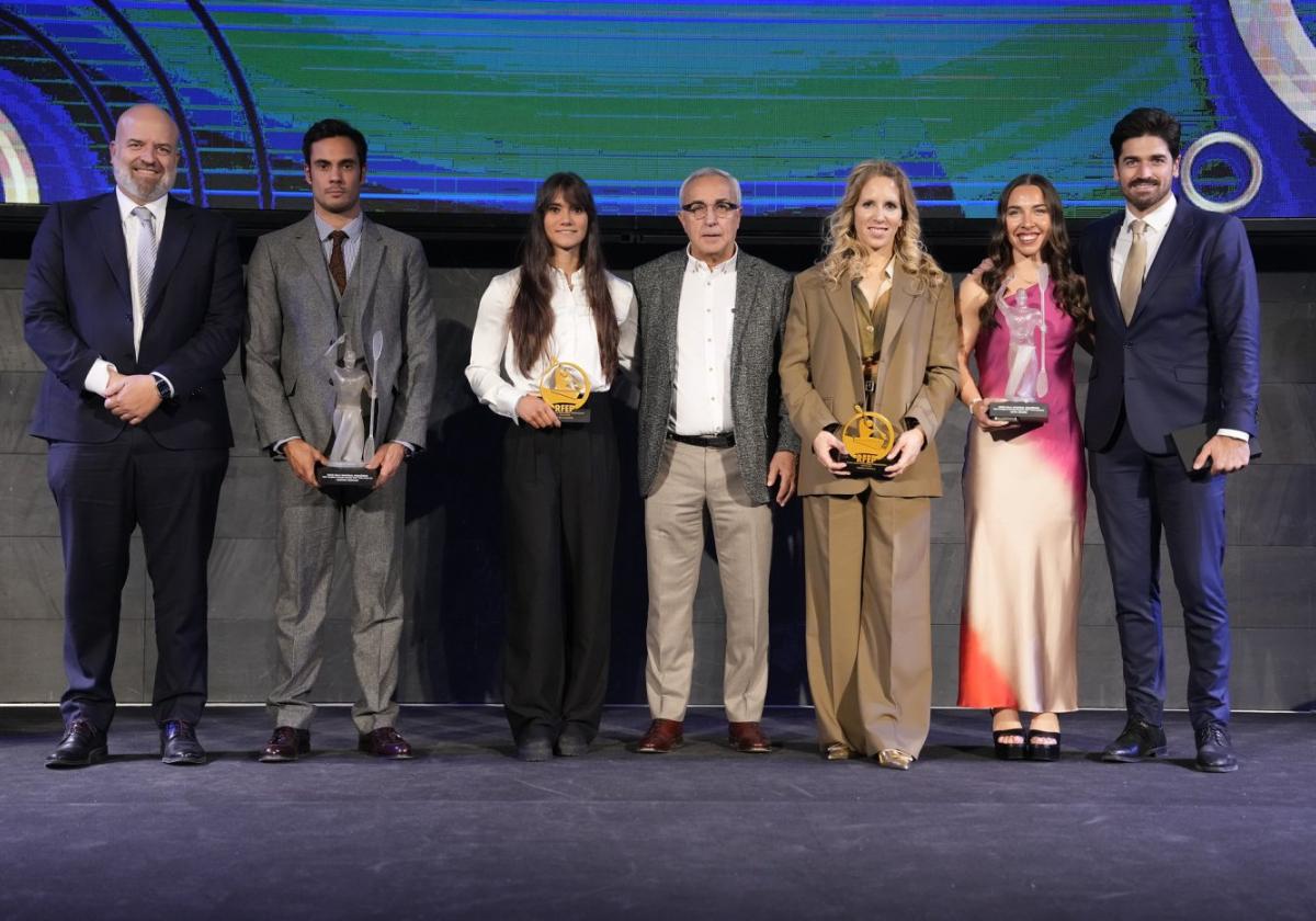 Sara Ouzande, única asturiana premiada en piragüismo