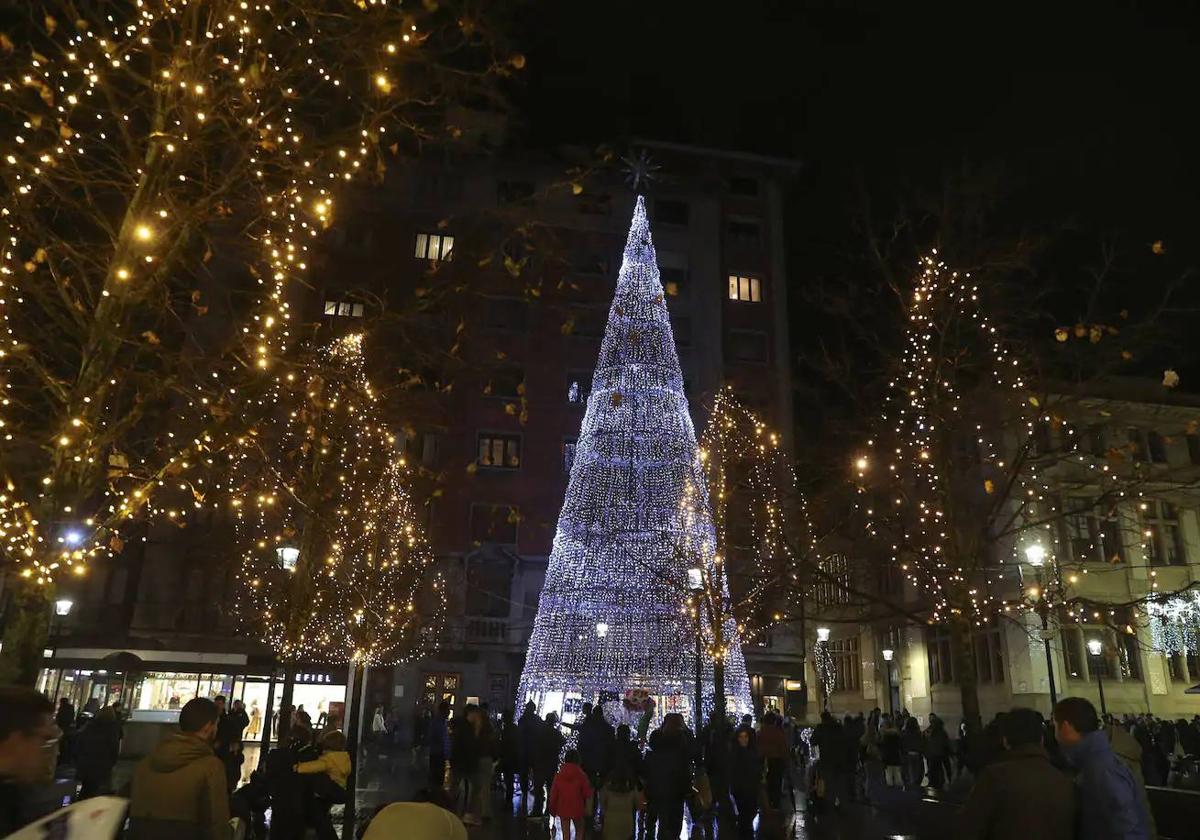 Encendido de las luces en Gijón.