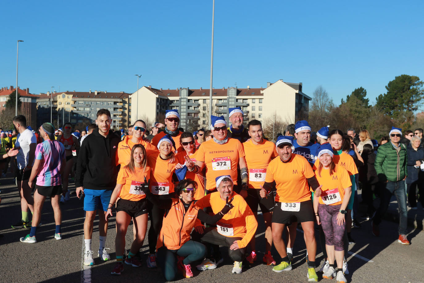 Miles de deportistas se dan cita en el Cross de Nochebuena de Gijón