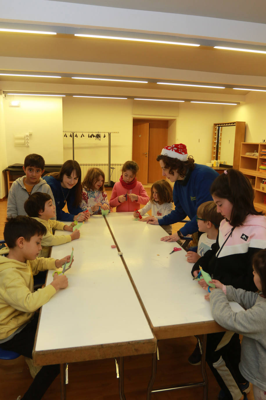 El Acuario y La Laboral, un aula navideña para los niños de Gijón