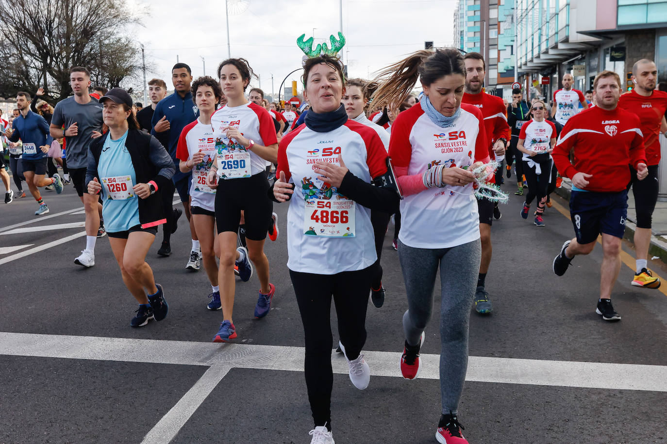 ¿Corriste la San Silvestre de Gijón? ¡Búscate en las fotos!