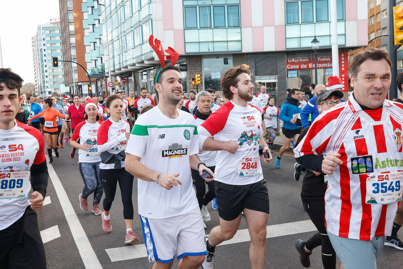 ¿Corriste la San Silvestre de Gijón? ¡Búscate en las fotos!