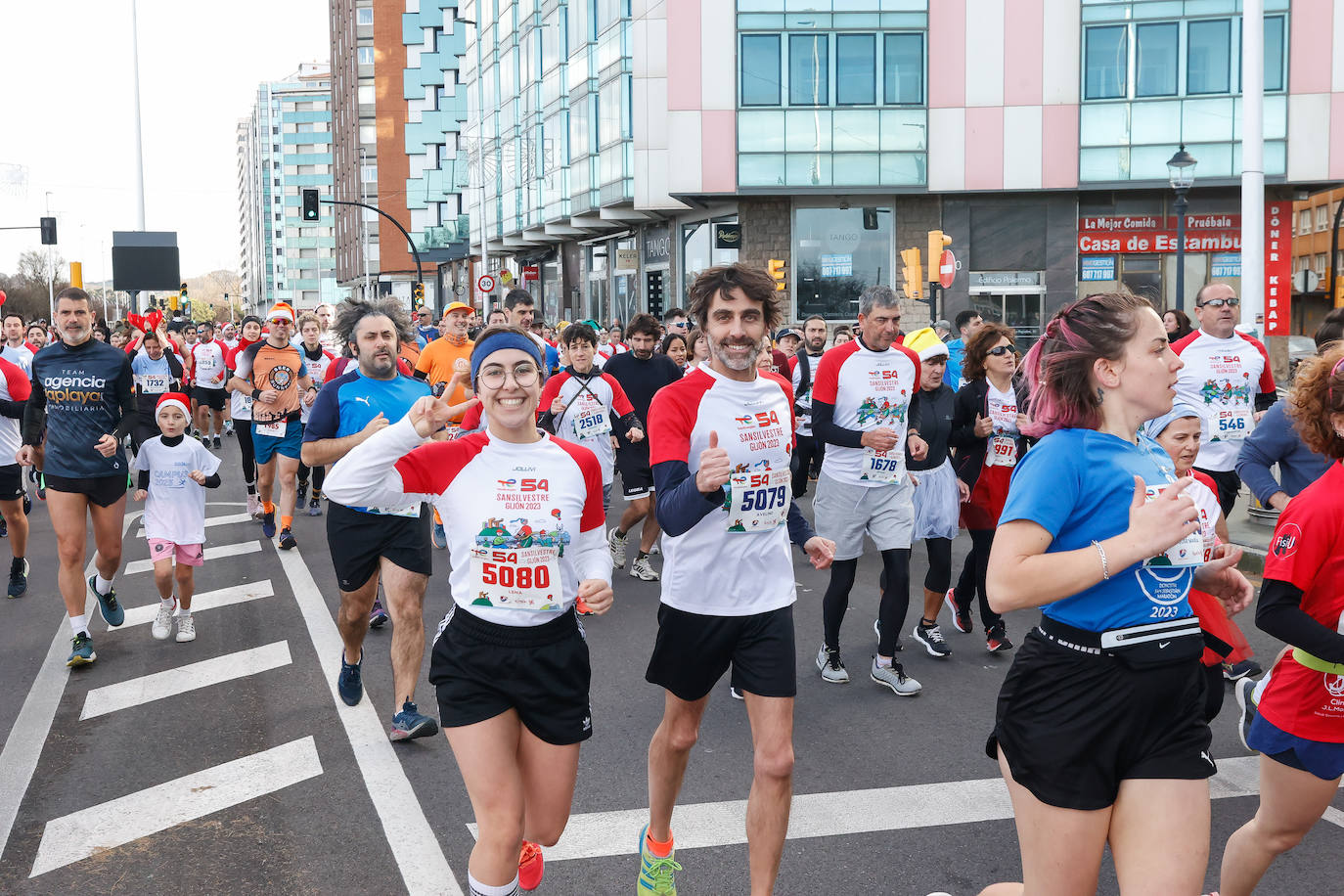 ¿Corriste la San Silvestre de Gijón? ¡Búscate en las fotos!