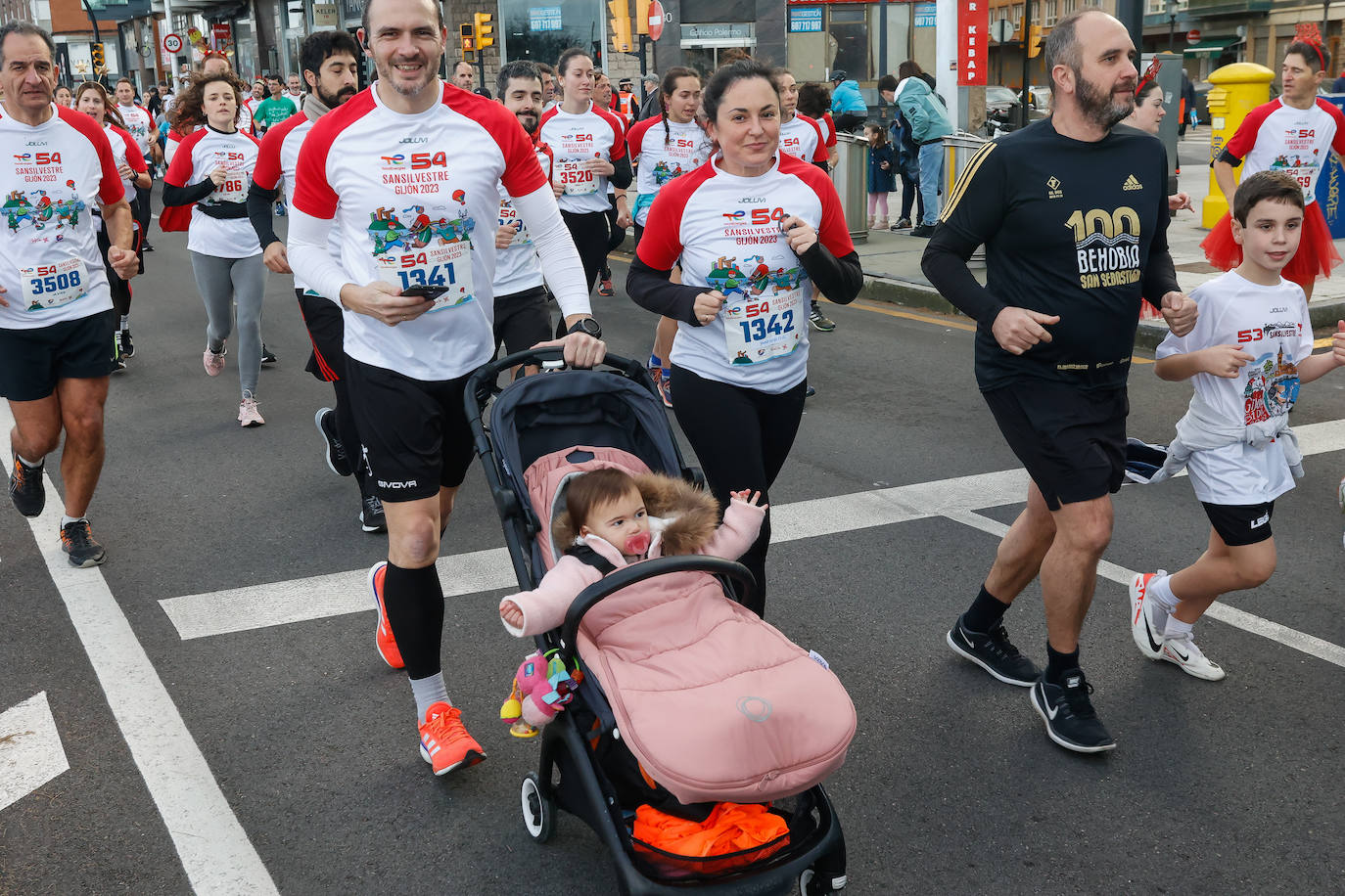 ¿Corriste la San Silvestre de Gijón? ¡Búscate en las fotos!