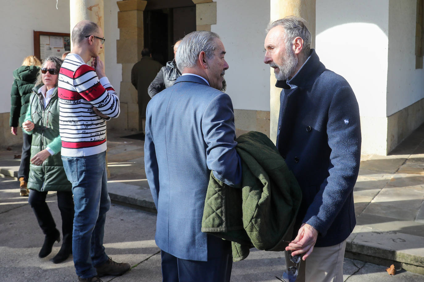 Fotos: Emocionada despedida en Gijón al empresario Romualdo Alvargonzález