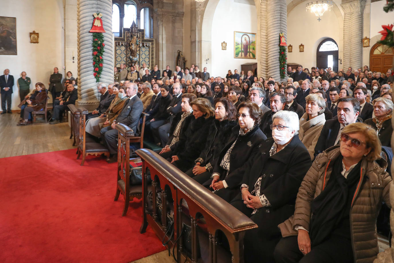 Fotos: Emocionada despedida en Gijón al empresario Romualdo Alvargonzález