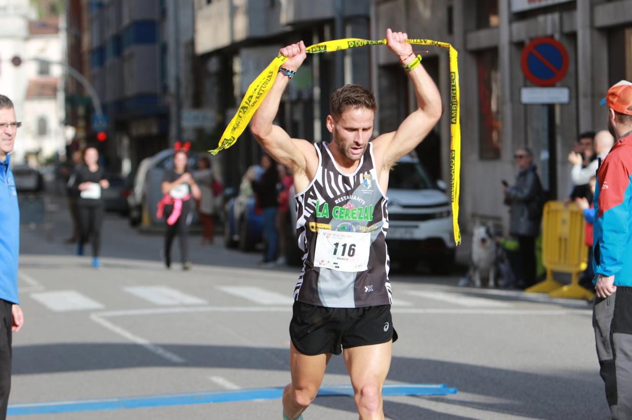 Marcos García Brandido, a su llegada a la meta. 
