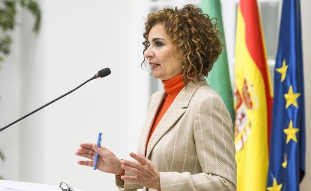 La ministra de Hacienda, María Jesús Montero, este martes en Sevilla.