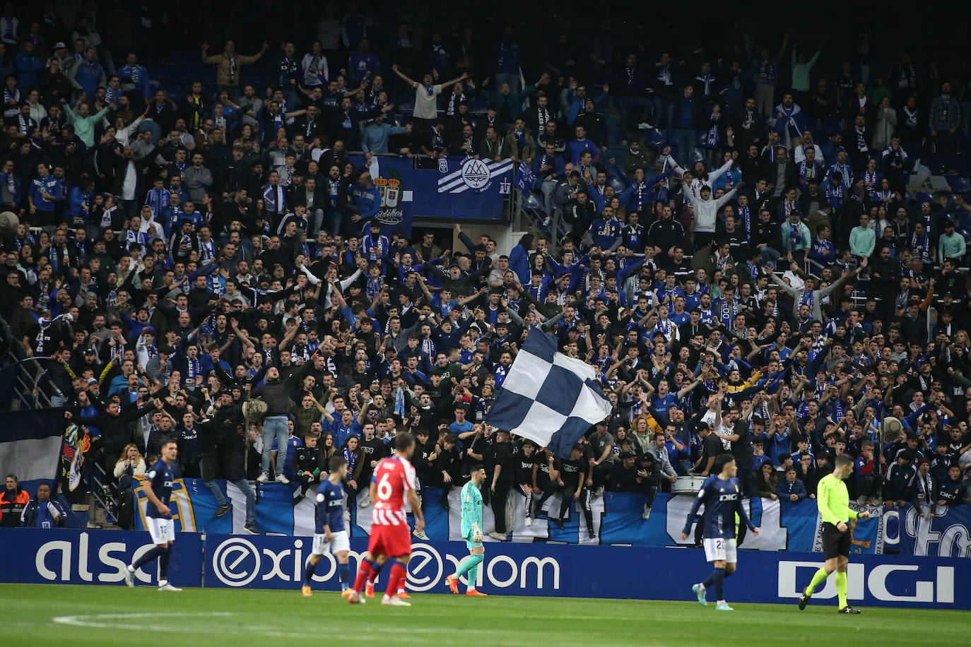 Fotos: ¿Estuviste en el Real Oviedo - Atlético de Madrid? ¡Búscate!