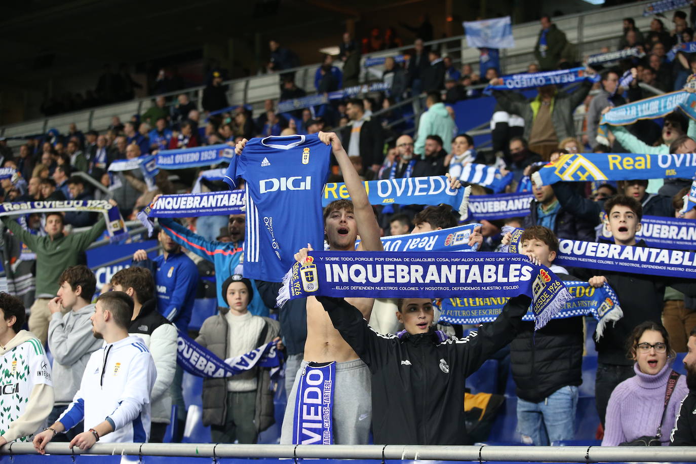 Fotos: ¿Estuviste en el Real Oviedo - Atlético de Madrid? ¡Búscate!