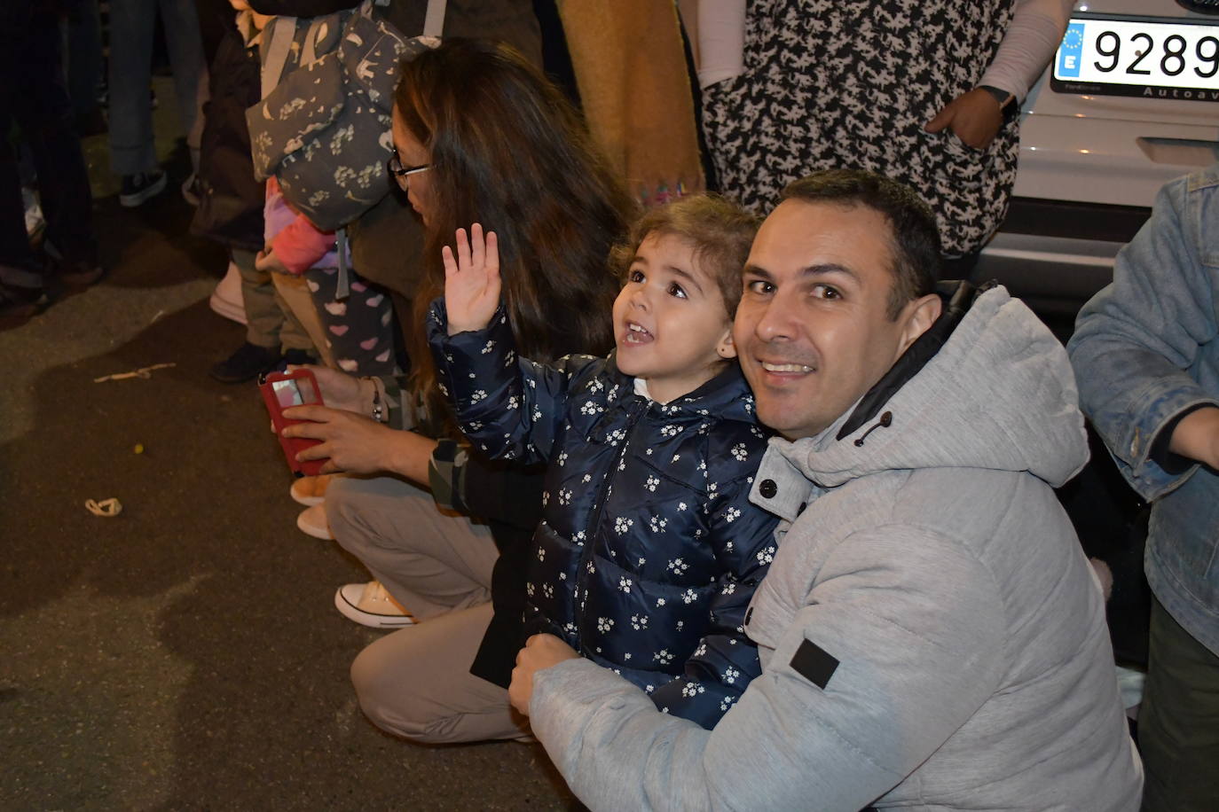 Fotos: Melchor, Gaspar y Baltasar llenan Avilés de ilusión