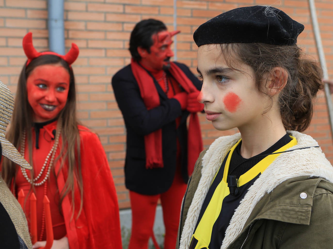 Fotos: Sidros, comedies y sátira en Valdesoto