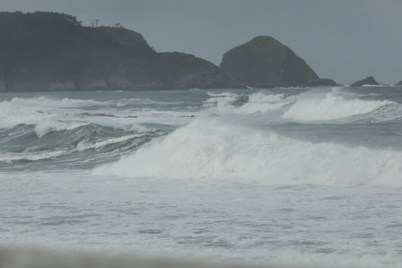 Fotos: El impresionante oleaje que pone en alerta a Asturias