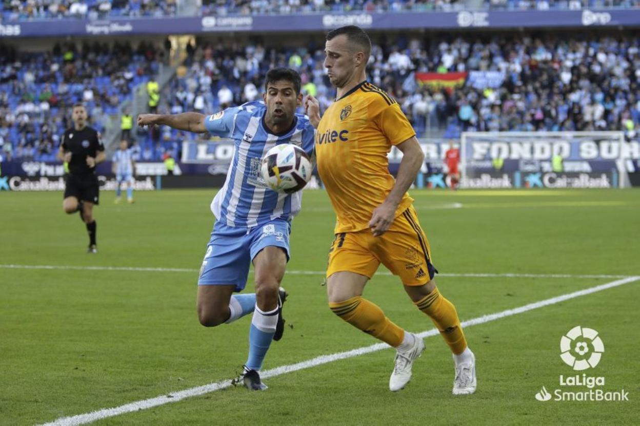 Juanfran, en un partido reciente con el Málaga. 