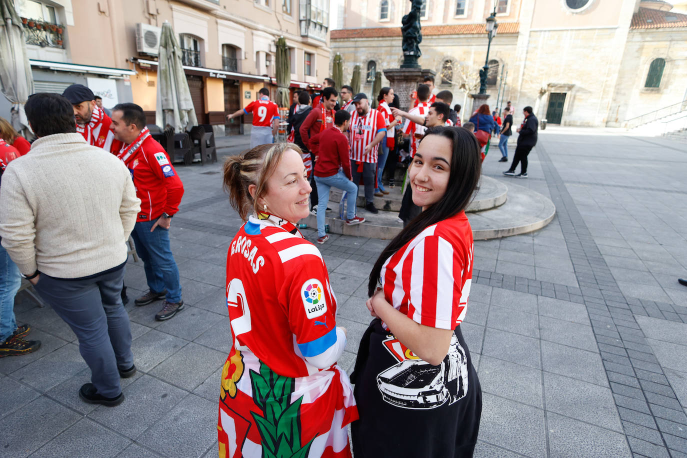 Fotos: Una &#039;Mareona&#039; sportinguista en Santander