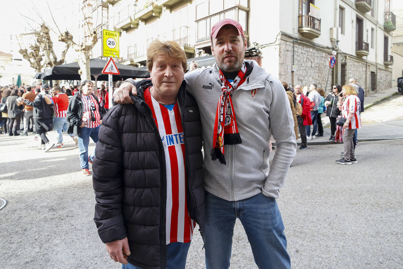 Fotos: Una &#039;Mareona&#039; sportinguista en Santander