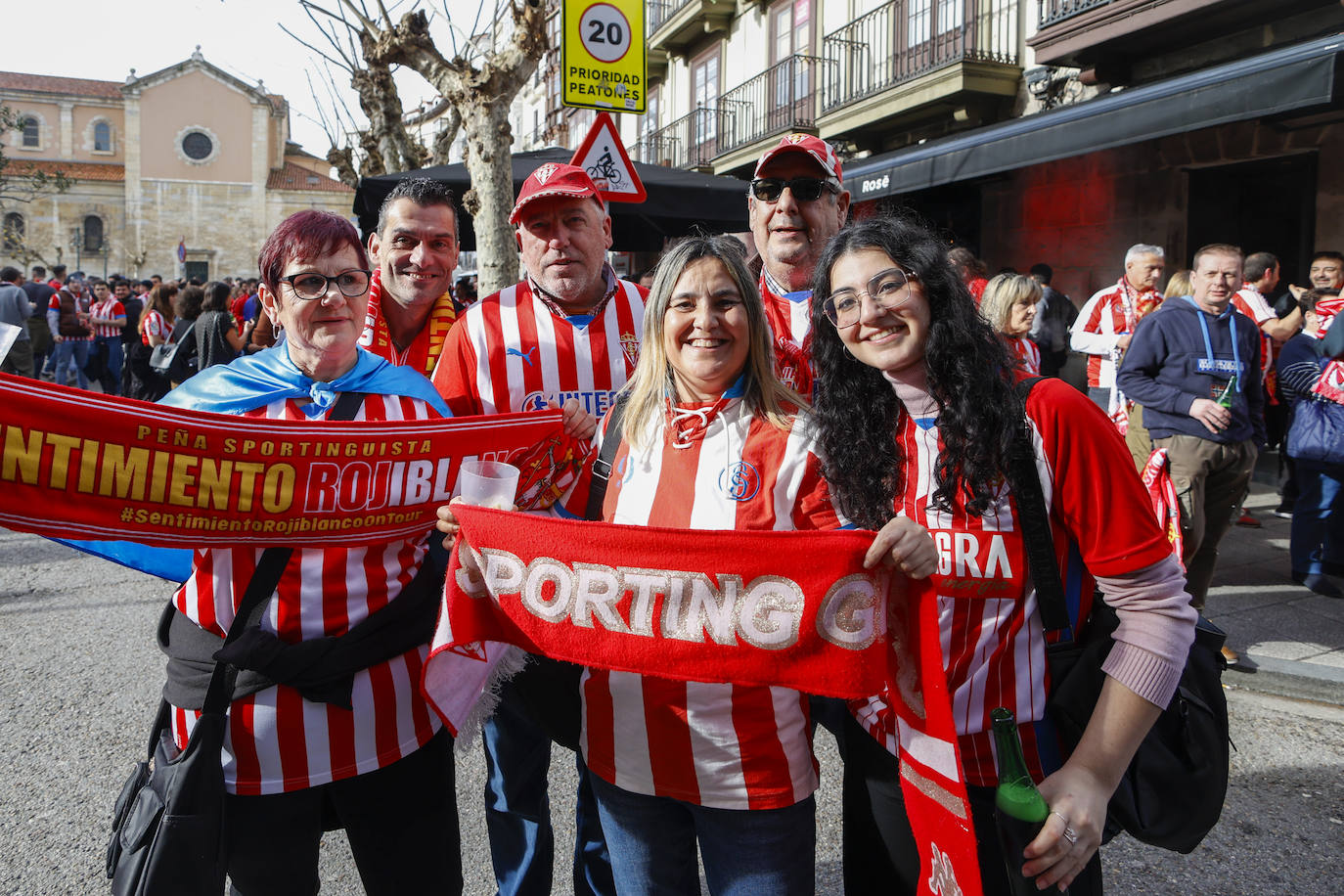 Fotos: Una &#039;Mareona&#039; sportinguista en Santander