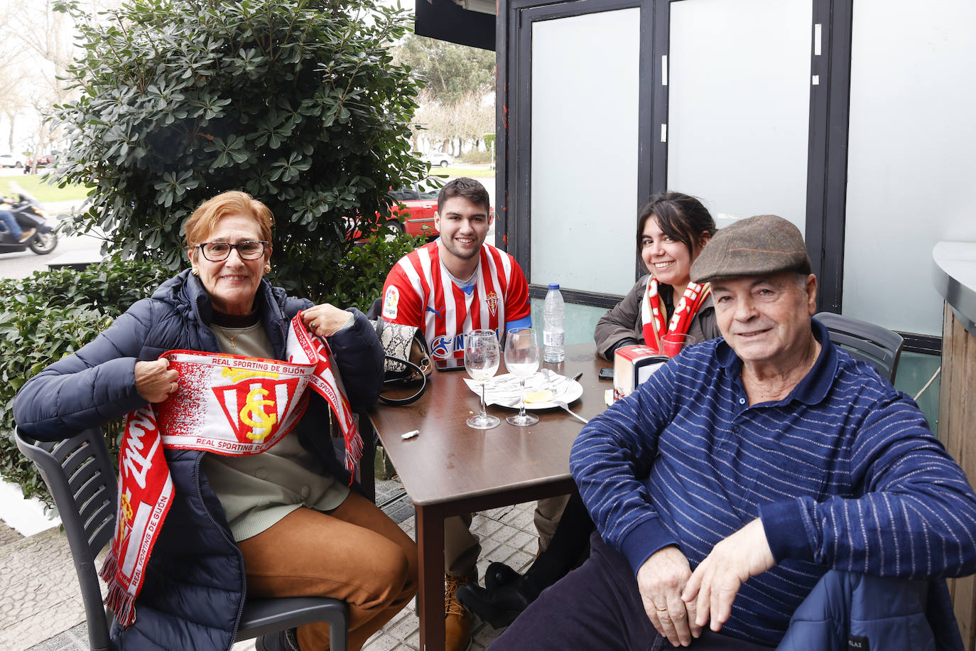 Fotos: Una &#039;Mareona&#039; sportinguista en Santander