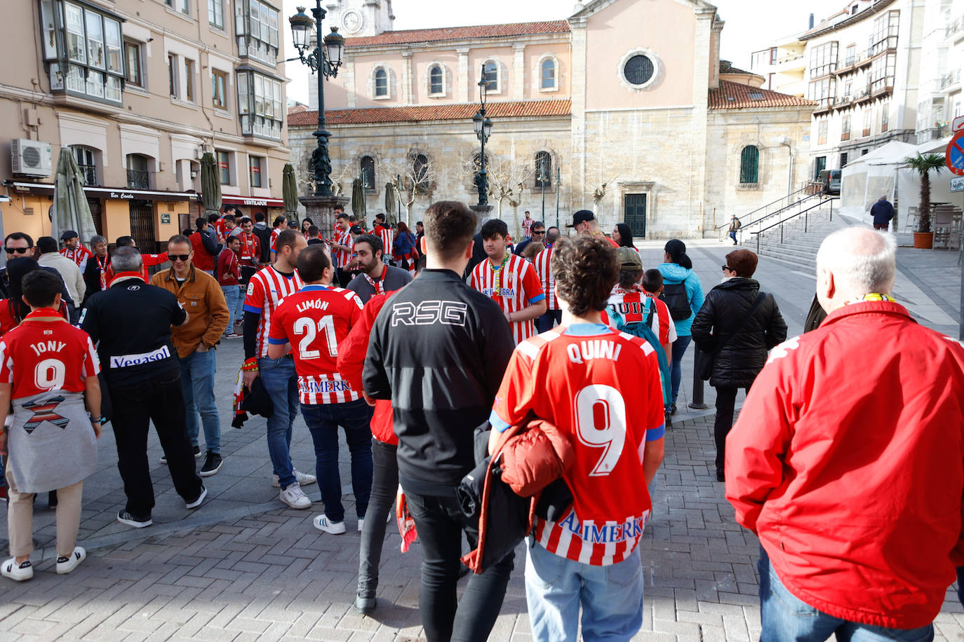 Fotos: Una &#039;Mareona&#039; sportinguista en Santander