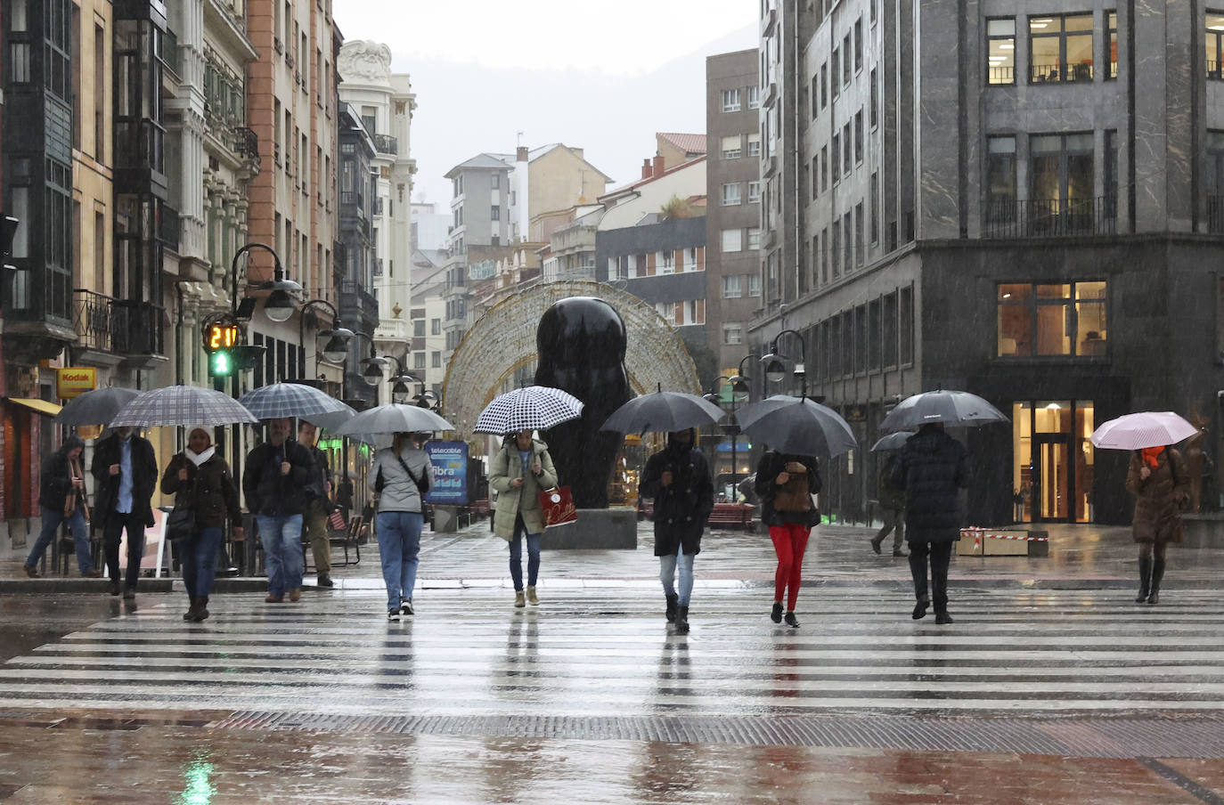 Fotos: Fuertes lluvias en Oviedo por el temporal