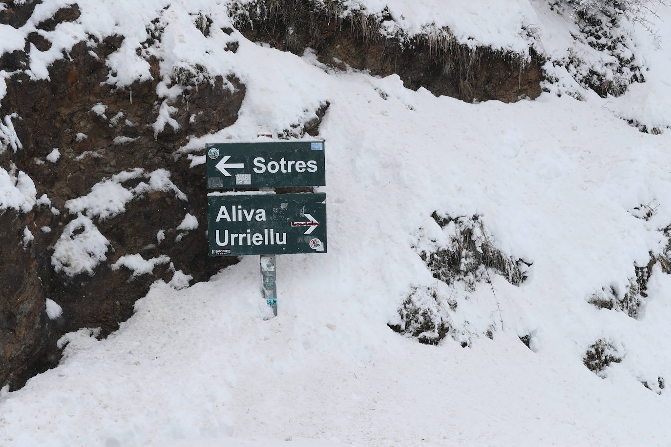 Fotos: Así luce el pueblo de Sotres por las nevadas