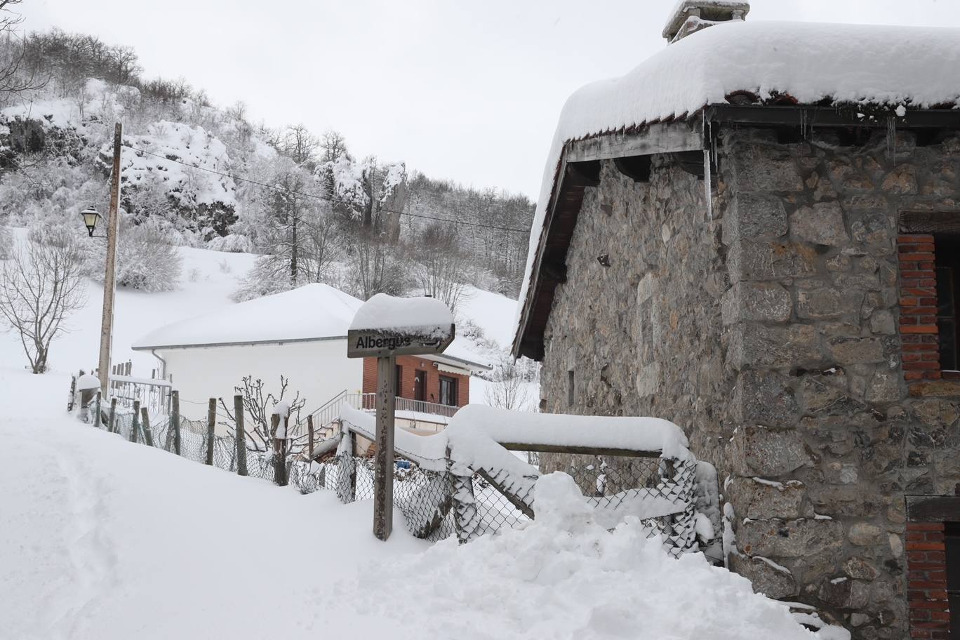 Fotos: Así luce el pueblo de Sotres por las nevadas