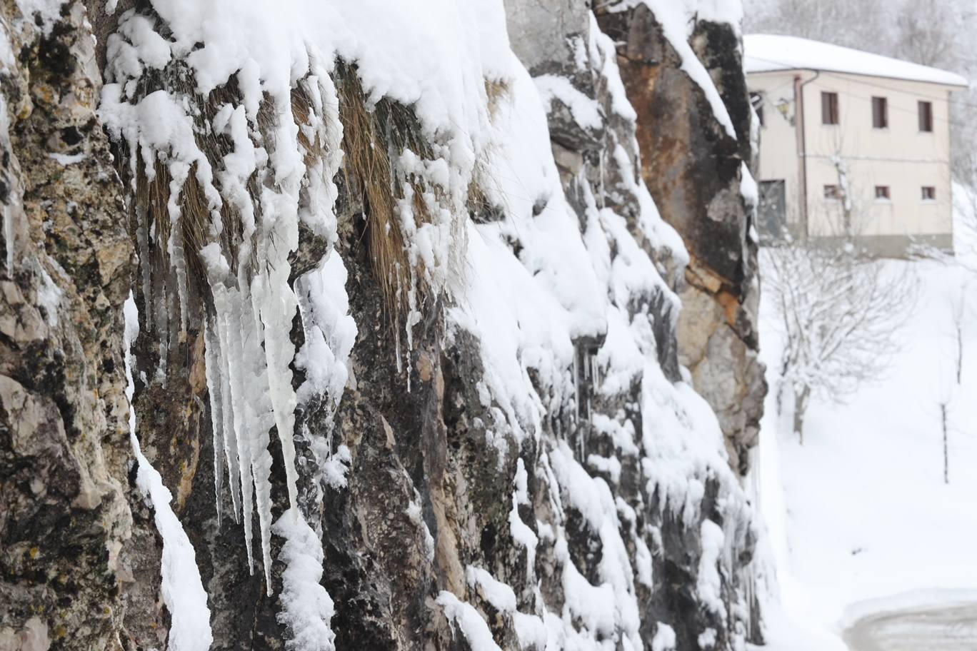 Fotos: Así luce el pueblo de Sotres por las nevadas